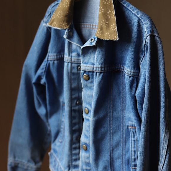 Vintage kids  blue denim jacket size 5-8 years old - Picture 1 of 5